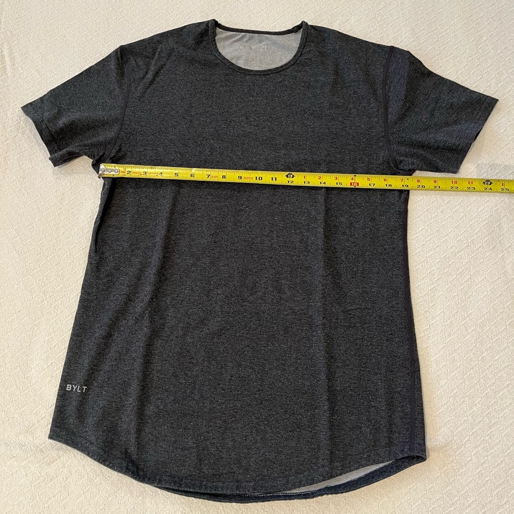 BYLT LUX TEE - Medium - Dark Heather Grey